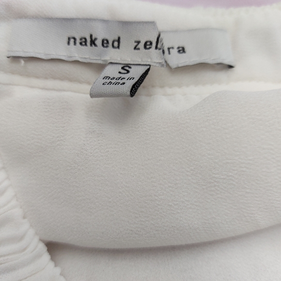 Naked Zebra sleeveless v neck ruffle neckline detail size small - Picture 7 of 7